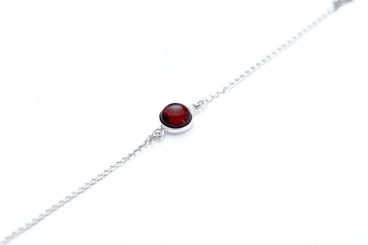 ESSENTIALS Cherry Amber Link Chain Bracelet