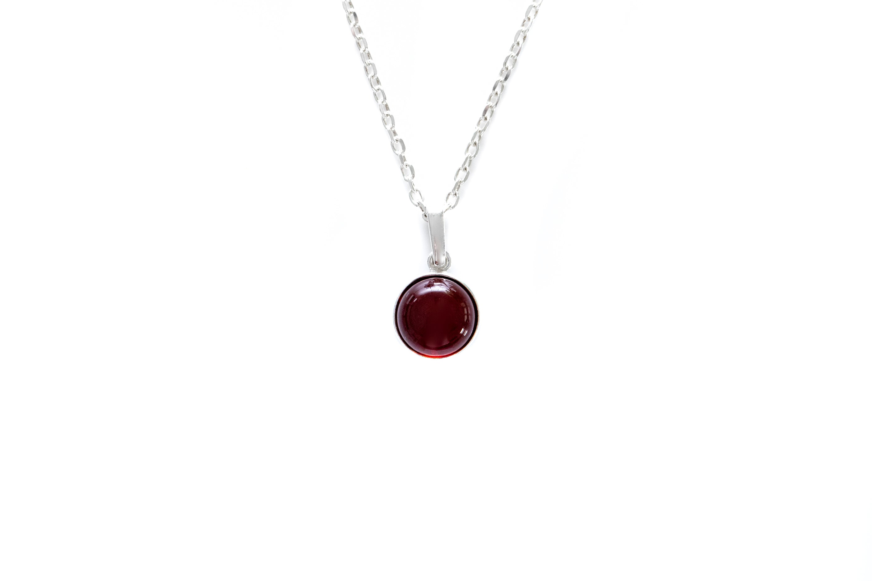 ESSENTIALS Mini pendentif cerise en ambre