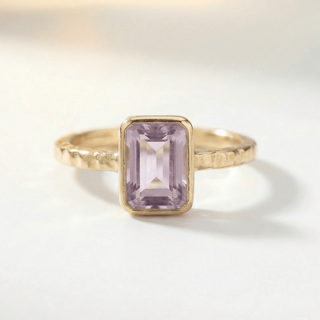 Bague améthyste lavée par les marées - Améthyste octogonale et anneau martelé