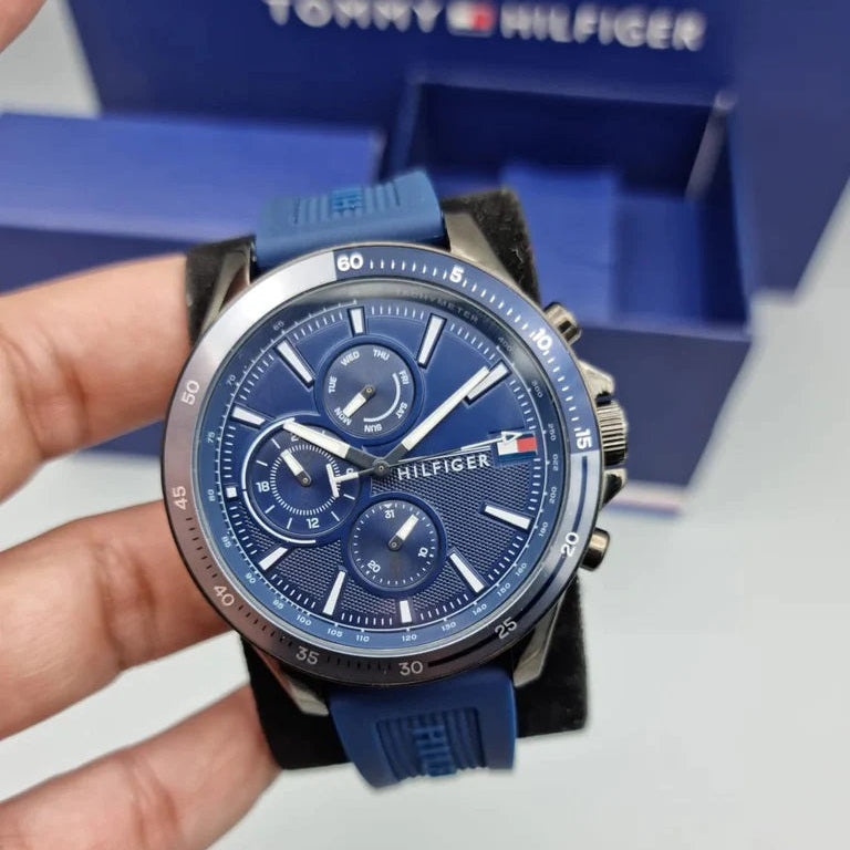 Tommy Hilfiger 1791721 Bank Men's Blue Silicone Watch - SJR London Timepiece